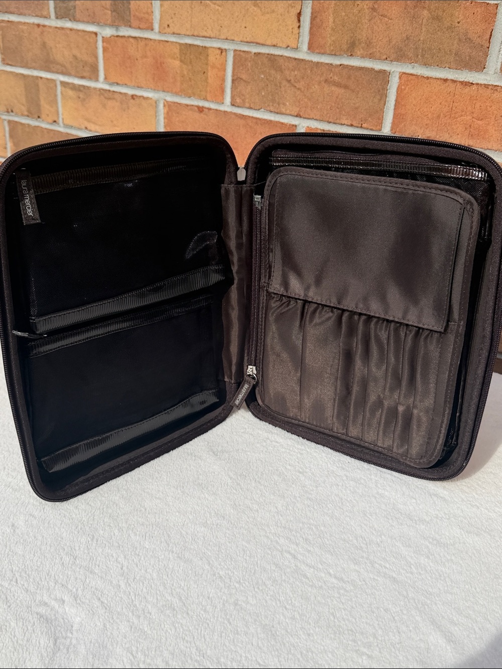 Laura Mercier Artist Portfolio Beauty Organizer Case